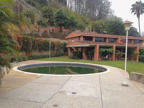 Imagen 8 de 12 de Espectacular Casa Alto Hatillo, La Lagunita, Vista Caracas, Piscina