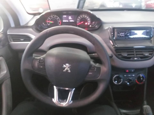 Peugeot 208 Active 1.6 (ch)