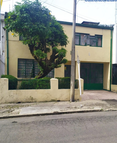 Imagen 1 de 23 de Vendo Casa Con Lote Norte De Bogotá. Barrio Santa Ana. Remodelar. Área 244.70 M2 