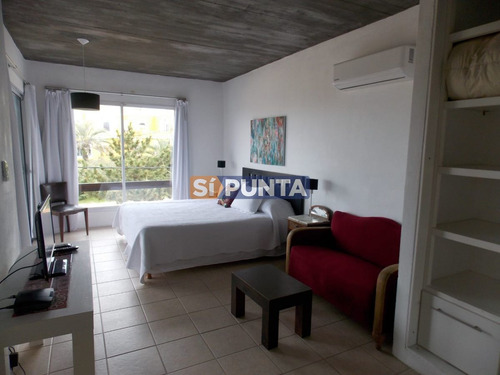Imagen 6 de 9 de Casa En Venta