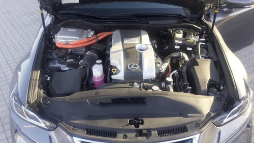 Imagen 14 de 15 de Lexus Is300h Luxury