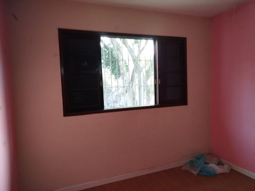 Amplo Sobrado Com 3 Dorms E 1 Suite