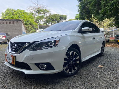 Nissan Sentra 1.8 B17 Fl Sr