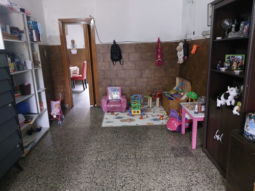 Imagen 6 de 17 de Casa En Venta En Valentín Alsina
