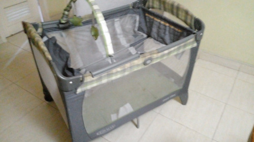 Imagen 4 de 4 de Corral Graco Gris Verde Con Colchón