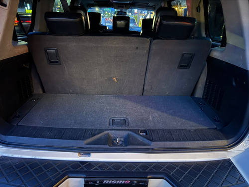Nissan Armada 5.6 Se Piel Qc 4x2 At