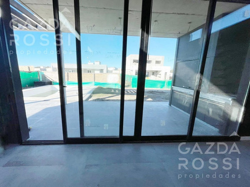 Imagen 5 de 10 de Moderna Propiedad Con Piscina En Barrio Privado San Felipe, Canning