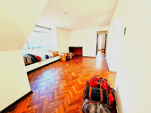 Casa Con Excelente Ubicación En Providencia