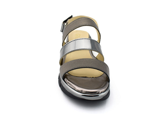 Sandalias Para Dama En Piel Con Suela Ancha Y Velcro Giusto