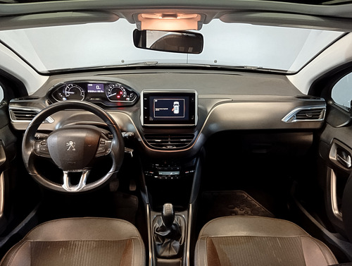 Peugeot 2008 1.6 Feline