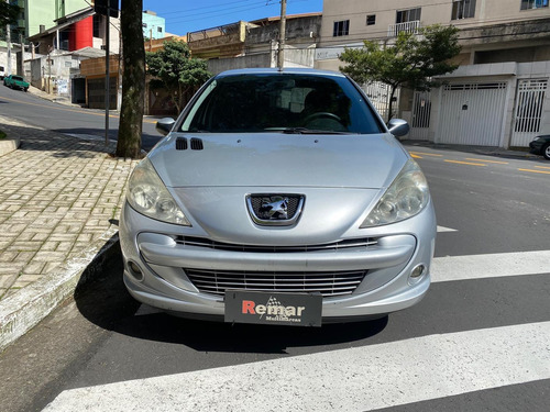 Imagem 4 de 10 de Peugeot 207 Hatch Xr Sport 1.4 8v (flex) 2012