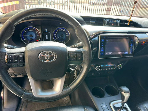 Toyota Hilux SW4 Hilux 2.8 Srv 4x4 Cd 16v Diesel 4p Automatico