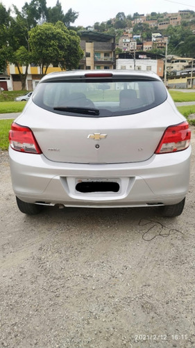 Imagem 4 de 6 de Chevrolet Onix 1.0 Lt 5p