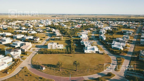 Imagen 1 de 7 de Lote En Venta - San Sebastian