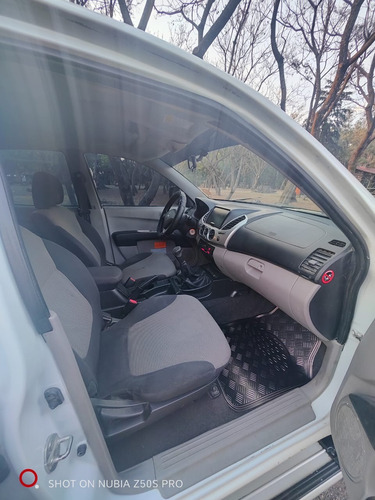Mitsubishi L200 2.5 Di-d Cabina Doble 4x4 Mt