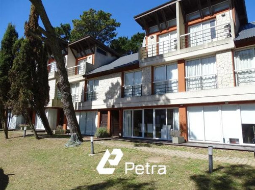 Triplex En Venta En Pinamar Zona Duplex