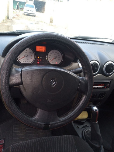 Imagem 5 de 14 de Renault Sandero 2009 1.6 Expression Hi-torque 5p