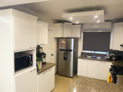 Imagen 2 de 15 de De Oportunidad Apartamento En Cuarta Planta Con Terraza En Amanda Ii