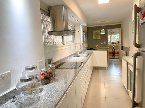Imagen 23 de 28 de Venta Depto, Piso 4 Amb La Lucila Balcón Cochera