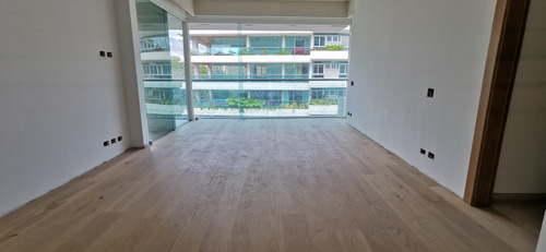 Imagen 16 de 21 de 7813 - Alquilo Apto 420m2 4h/5b/5p Campo Alegre 7813