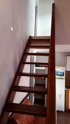 Chalet De 3 Ambientes Con Gas Natural - 73 N° 342-