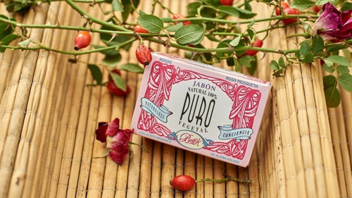 Jabón Sólido Vegetal Rosa Mosqueta Y Rosas Boti-k Puro 85gr
