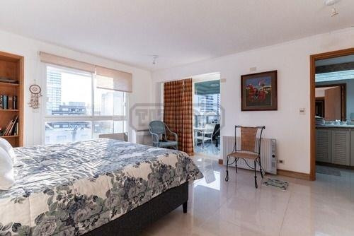 Imagen 6 de 15 de Martinique 3 Dormitorios Dependencia De Servicio Piscina Vista Al Mar Departamento Semipiso En Venta Ubicado En Playa Brava, Punta Del Este, Punta Del Este / Maldonado