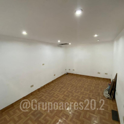 Imagen 2 de 4 de Grupo Inmobiliario Acres 20.2 Alquila Local Comercial Ubicado En San Antonio De Los Altos, C.c Club De Campo. Rz