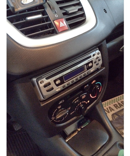 Imagem 7 de 11 de Peugeot 207 1.4 Xr Sport Flex 5p Ano 2011 Oportunidade