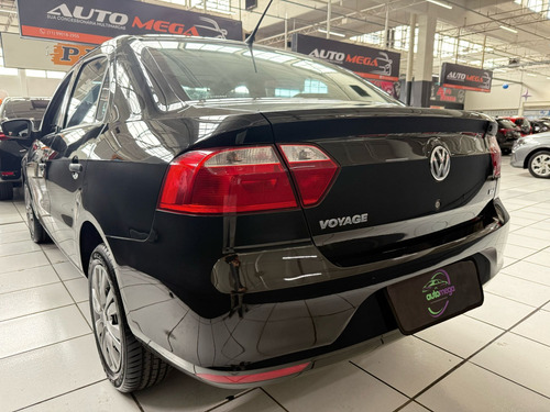 Volkswagen Voyage 1.6 16V MSI TOTALFLEX 4P AUTOMÁTICO