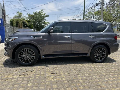 Infiniti QX80 5.6l Perfection 7 Pasajeros At