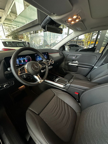 Mercedes-Benz Clase GLA 1.3 Gla200 Progressive 163Cv