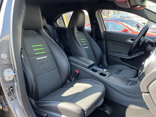 Mercedes-Benz Clase A 1.6 200 Cgi Style Mt