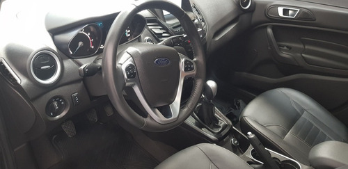 Ford Fiesta Kinetic Design 1.6 Titanium 120cv 2015