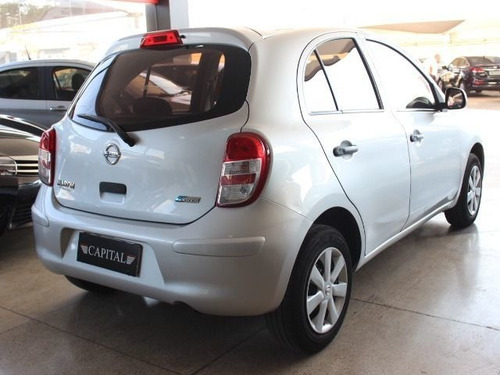 Nissan March S 1.6 16v Flex