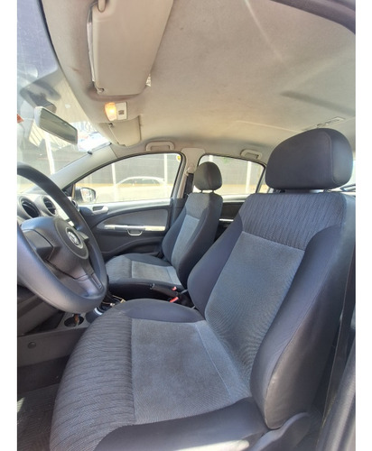 Volkswagen Gol 1.6 MI HIGHLINE 8V FLEX 4P MANUAL