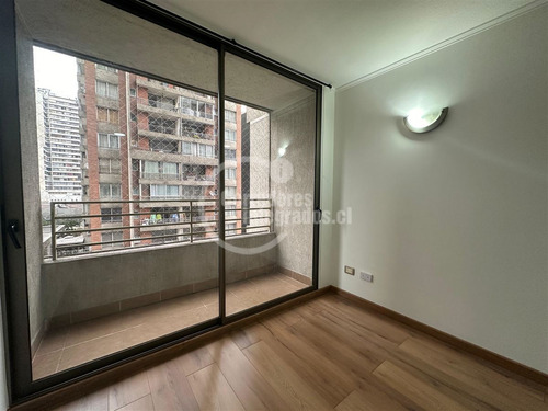 Departamento 2 Dorm 1 Baño, Conexión A Lavadora, Santiago