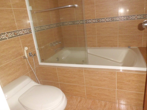 Imagen 9 de 14 de Se Alquila Apto 48m2 1h/1b/1p El Rosal 6741