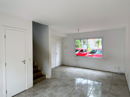 Imagem 3 de 23 de Casa Com 3 Quartos Sendo 1 Suíte E Um Lavabo À Venda, 77 M² De Área Construída Por R$- 380.000,00 - Jardim Petrópolis, Cotia, Sp - Sp - Ca0029_prov