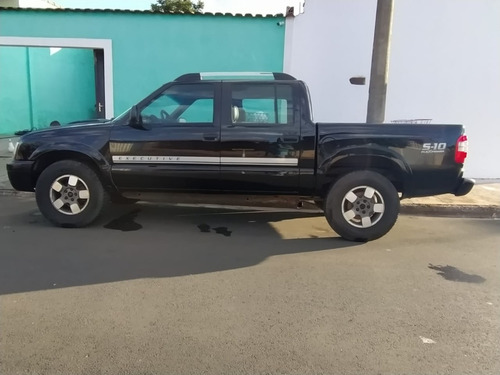 Chevrolet S10 2.4 Executive Cab. Dupla 4x2 Flexpower 4p