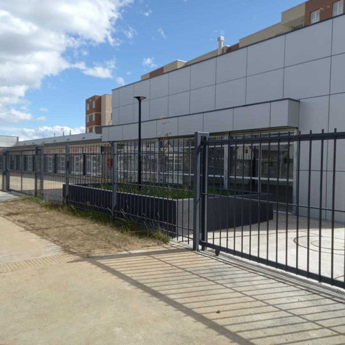 Local Com. De 143 M2, Sector Fdo El Carmen (69295)