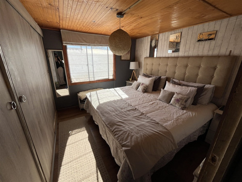 Casa En Venta De 2 Dorm. En Valdivia