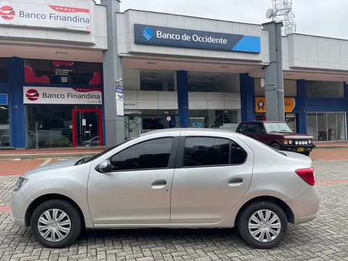 Renault Logan 1.6 Expression