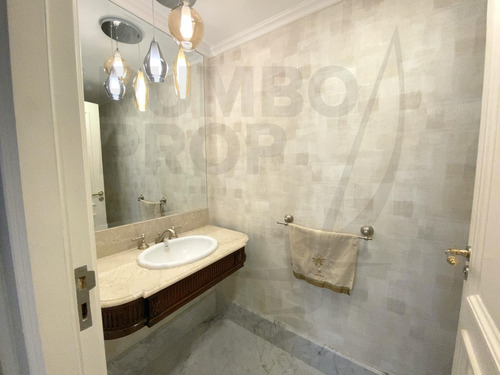 Departamento Con 4 Dormitorios Dependencia Y 2 Cocheras A La Venta En Chateau Puerto Madero