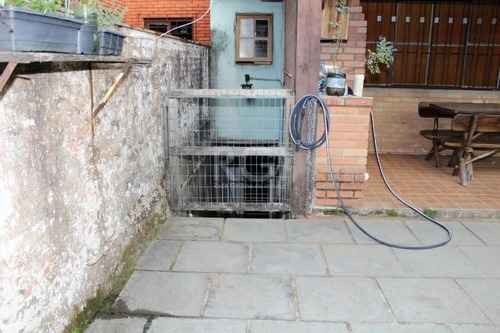 Casa Em Aberta Dos Morros Com 3 Dormitórios - Ot7200