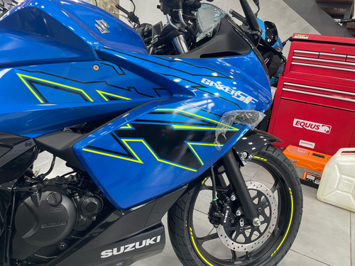 Suzuki Gixxer 155sf