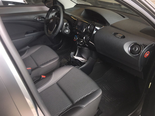Imagen 6 de 15 de Toyota Etios Xls 4 At 5p