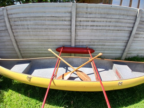 Canobote Canadiense