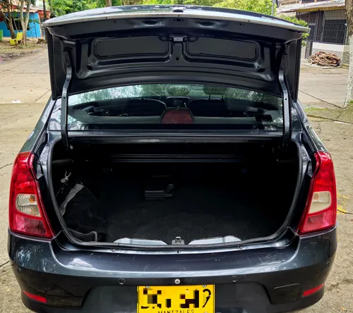Renault Logan 1.6 Expression Fii