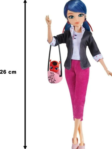 Muñeca Miraculous Marinette Ladybug Bandai